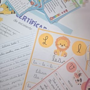 Kit completo para trabalhar a letra CURSIVA